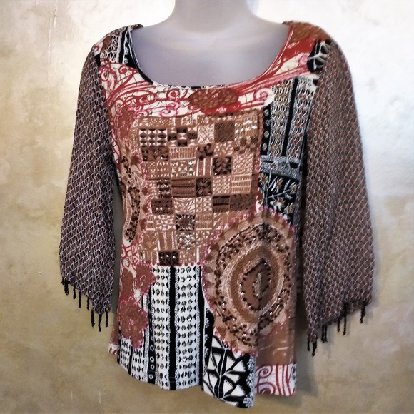Bila Tops - Adorable Beaded Top by Bila Like New PL